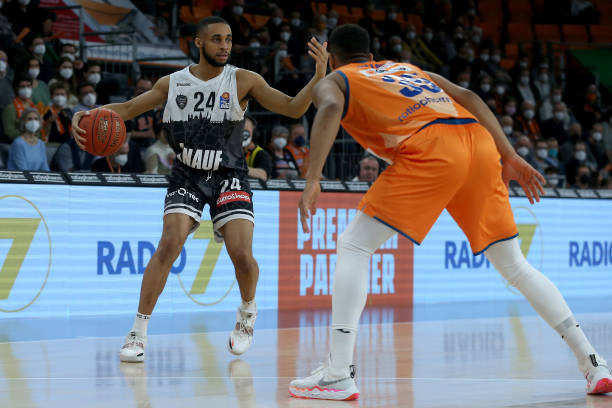 线和反击来 线和反击来