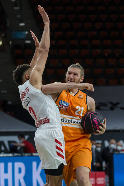 态与超凡技 态与超凡技