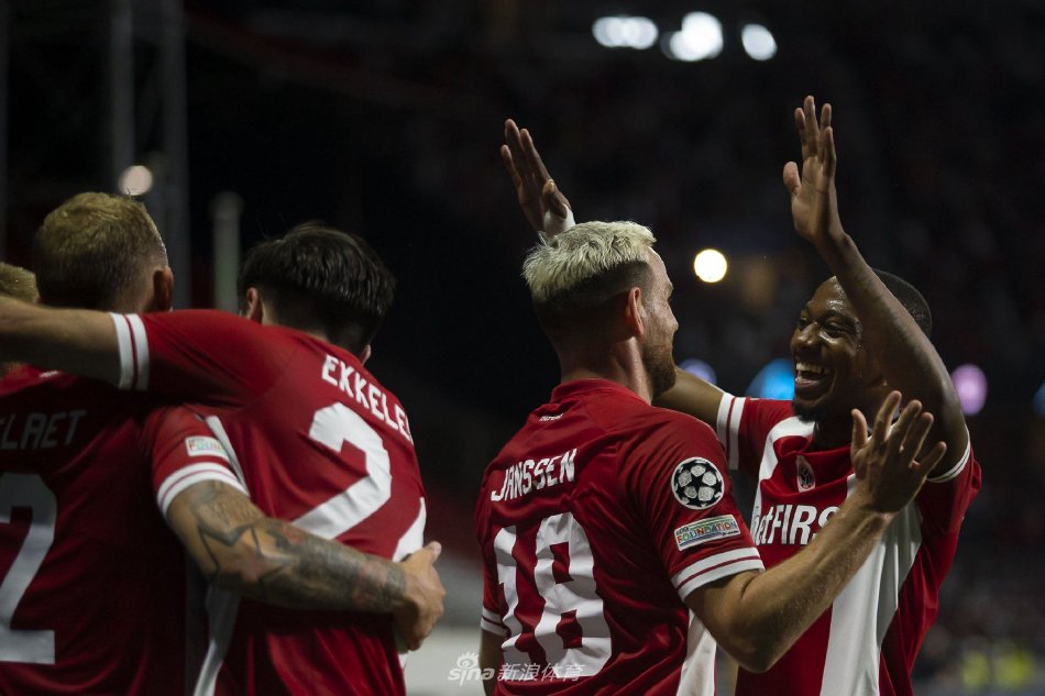 这两场比赛 这两场比赛