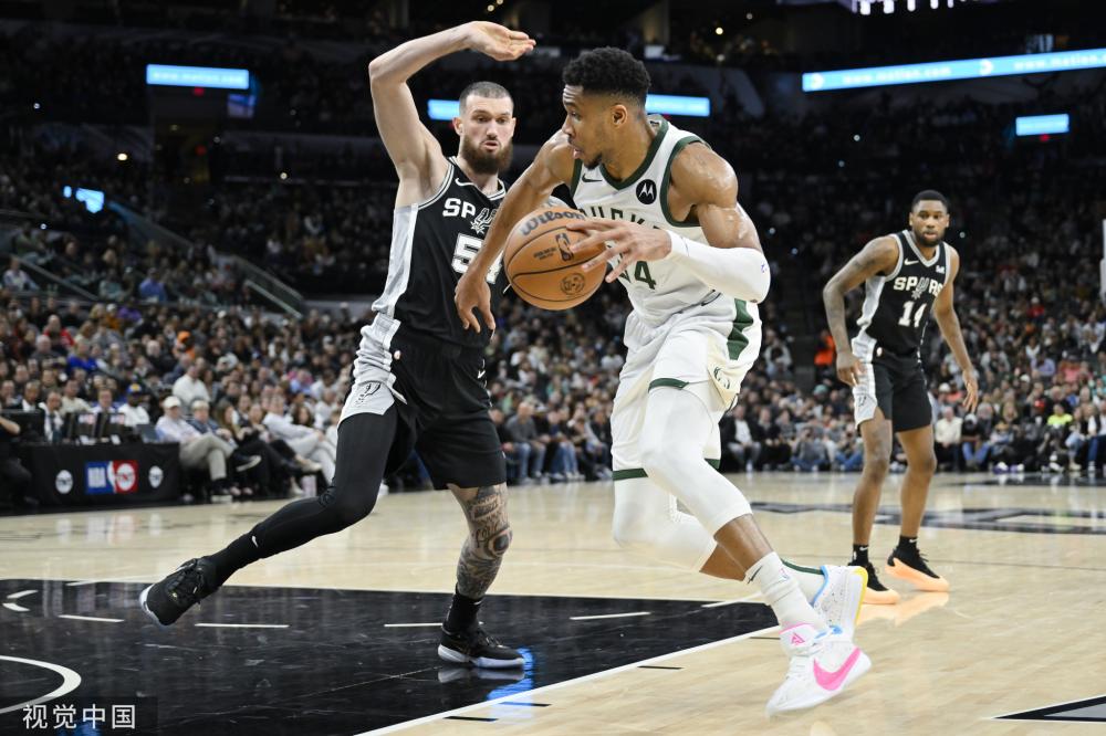 赛中展现出 赛中展现出